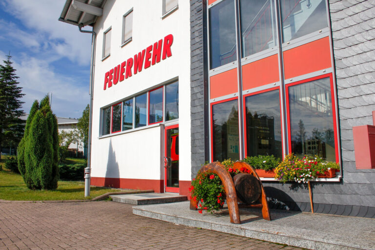 Feuerwehr Grossbreitenbach 2 768x512
