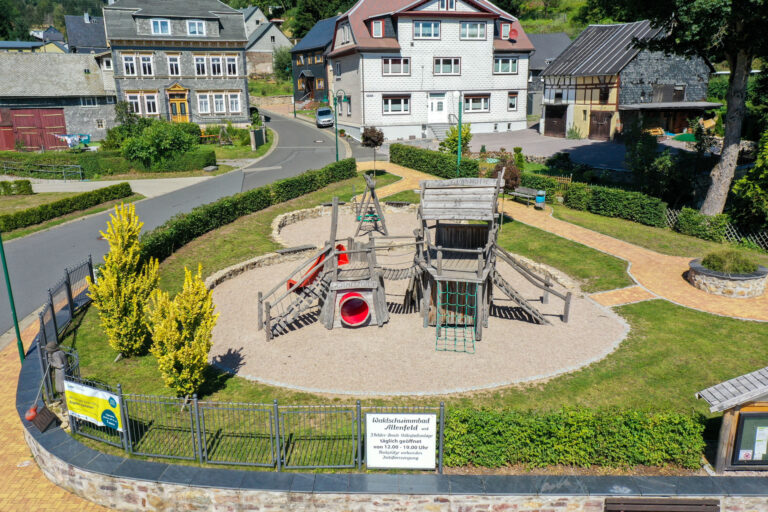 Spielplatz Altenfeld 3 768x512