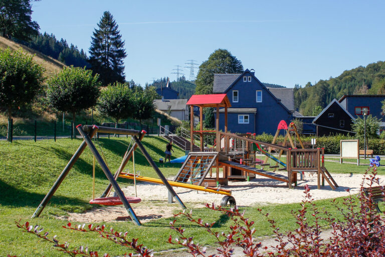 Spielplatz Goldisthal 1 768x512