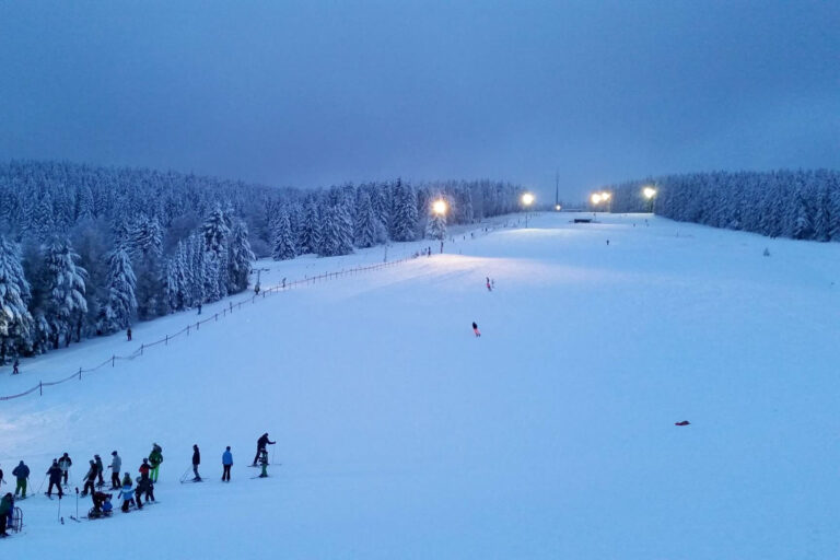 Winterwelt Schmiedefeld 2 768x512