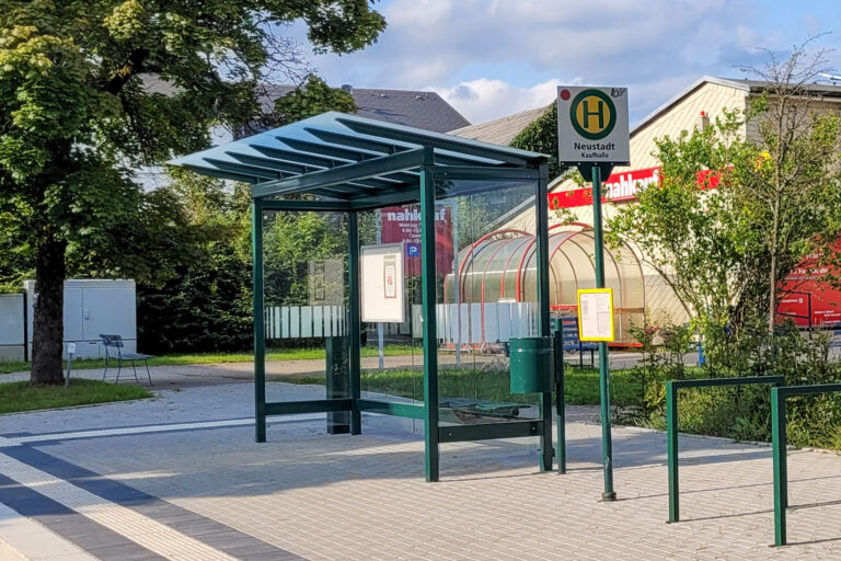 Haltestelle Neustadt Kaufhalle 768x512
