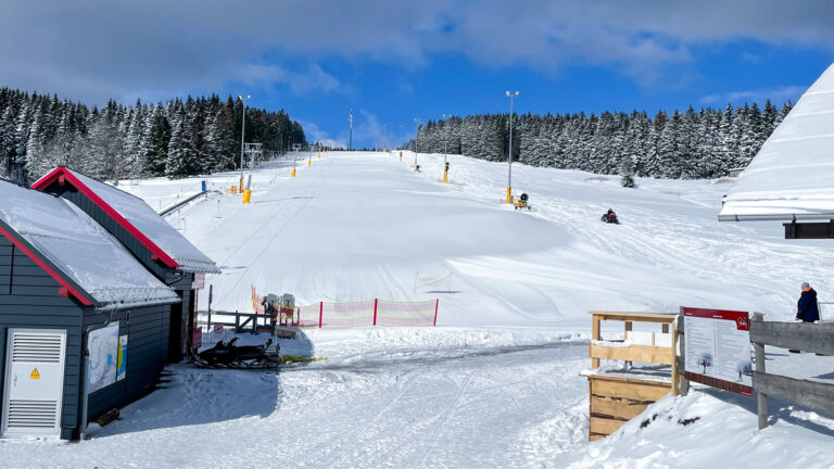 Winterwelt Schmiedefeld 3 768x432