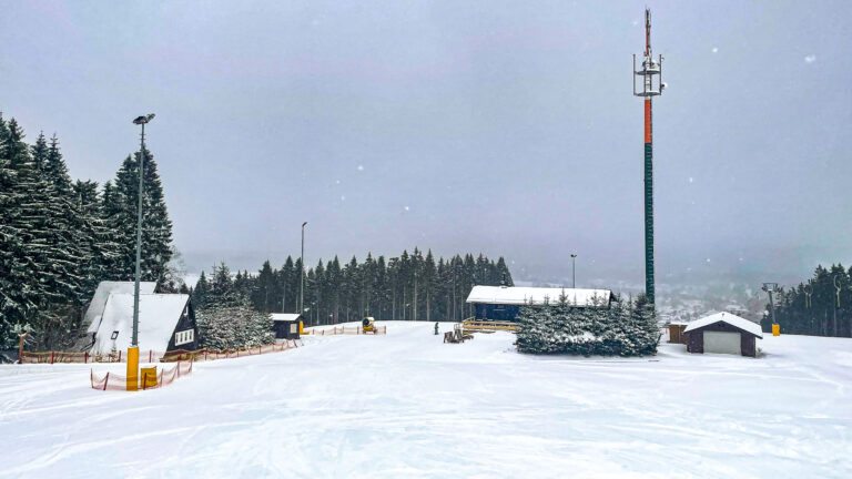 Winterwelt Schmiedefeld 8 768x432