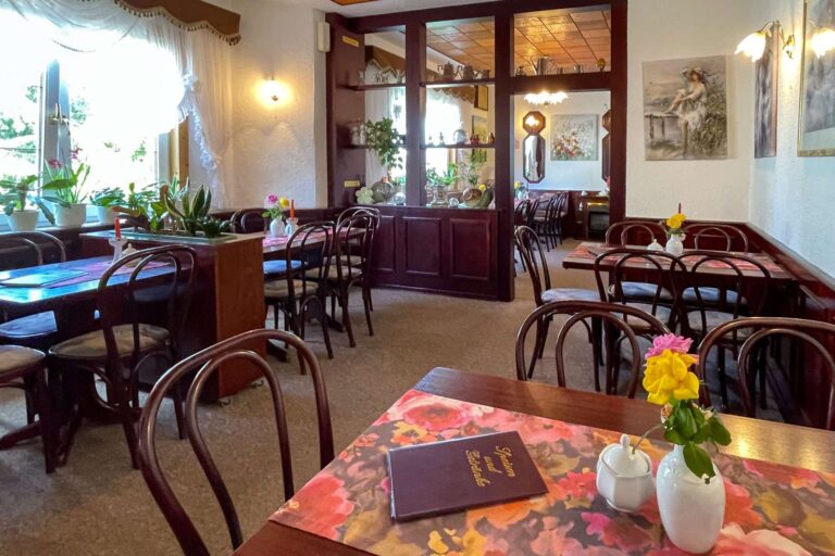 Cafe Kaiser 768x512
