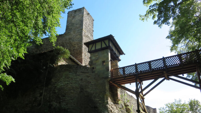 Burg Greifenstein 001 768x432