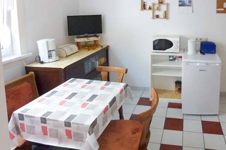Ferienwohnung Iduna Heinze 003 768x512