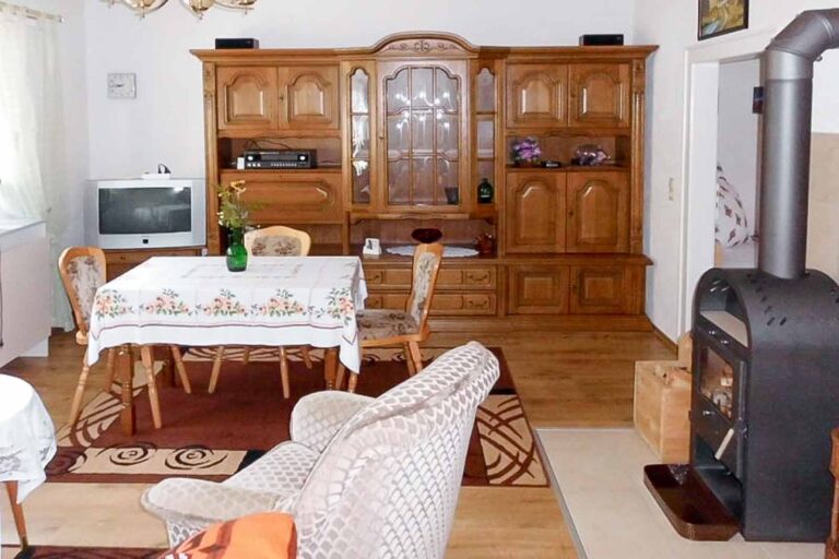 Ferienwohnung Langzettel 002 768x512