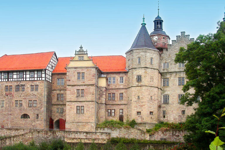Schleusingen Schloss Bertholdsburg 768x512