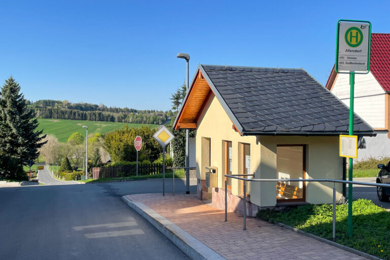 Bushaltestelle Allersdorf 002 768x512