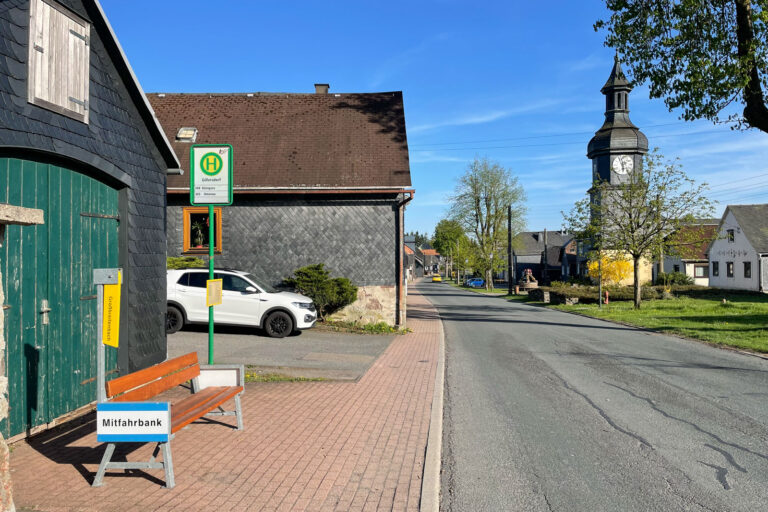 Bushaltestelle Gillersdorf 001 768x512