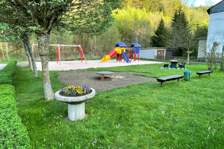 Spielplatz Oberes Schwarzatal 001 768x512