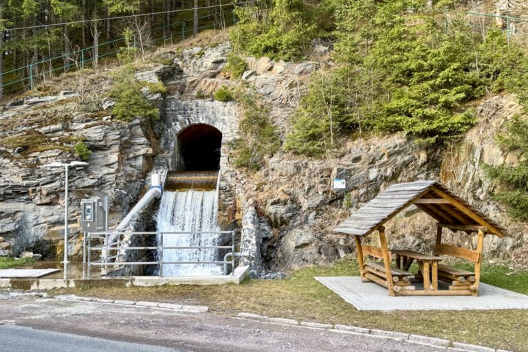 Altenfelder Wasserfall 001 768x512