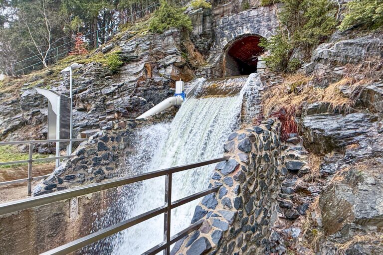 Altenfelder Wasserfall 003 768x512